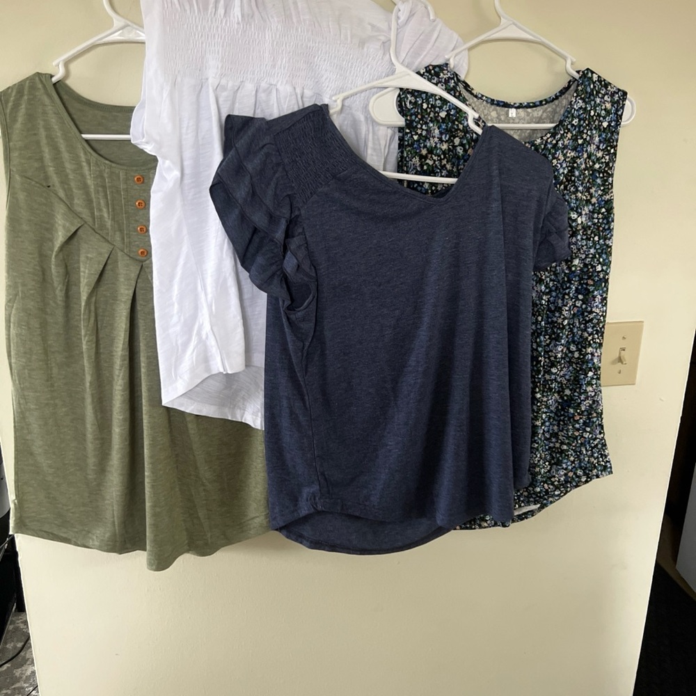 Set of 4 Women's Top Large